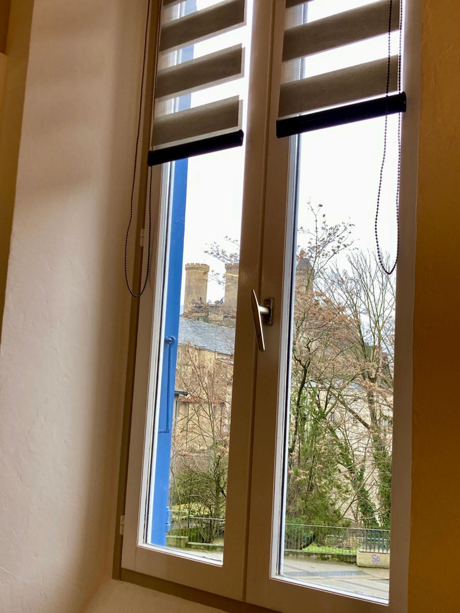 Aux 4 Logis Appart-Hotel - Studio Le Terra - Petit Dejeuner Inclus 1Ere Nuit Foix Exterior foto